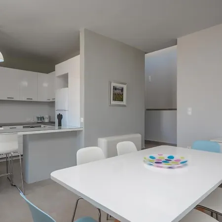 Sunshine Вилла Микри-Вигла