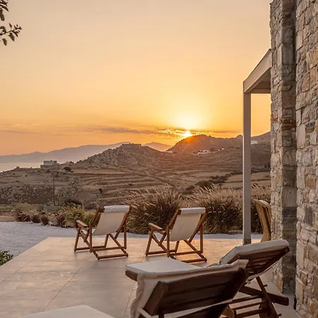 Sunshine Villa *