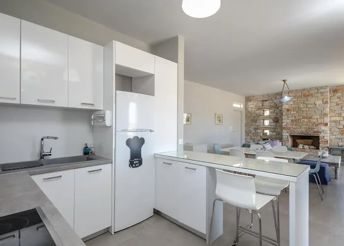 Sunshine וילה מיקרי ויגלה